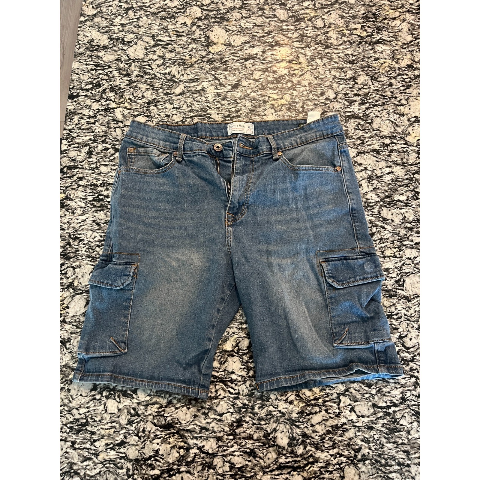 Smith & Mills Denim Cargo Shorts Mens Size 34 Blue Tailored For A Perfect Fit
